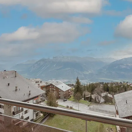 Avec Vue Envoutante Sur La Vallee * Кран-Монтана